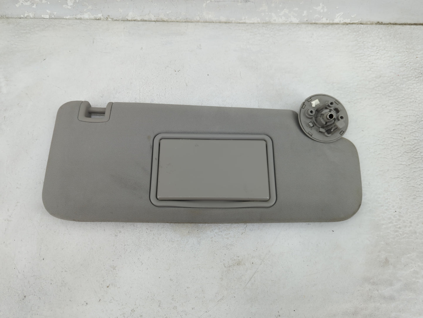 2004-2012 Chevrolet Malibu Sun Visor Shade Replacement Passenger Right Mirror Fits Fits 2004 2005 2008 2009 2010 2011 2012 O