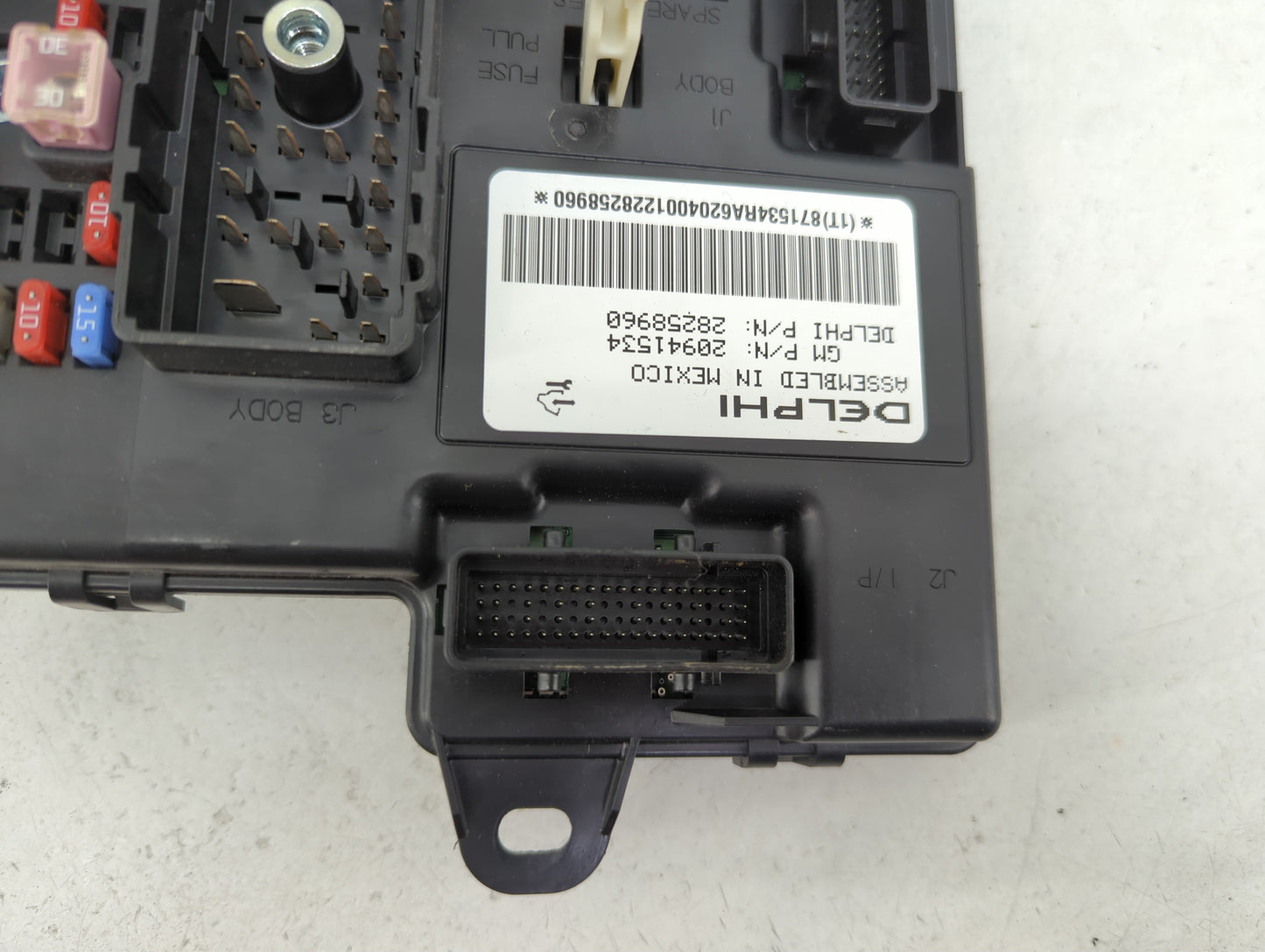 2008-2011 Chevrolet Malibu Body Control Module Bcm Inner Cabin Fuse Box - Oemusedautoparts1.com
