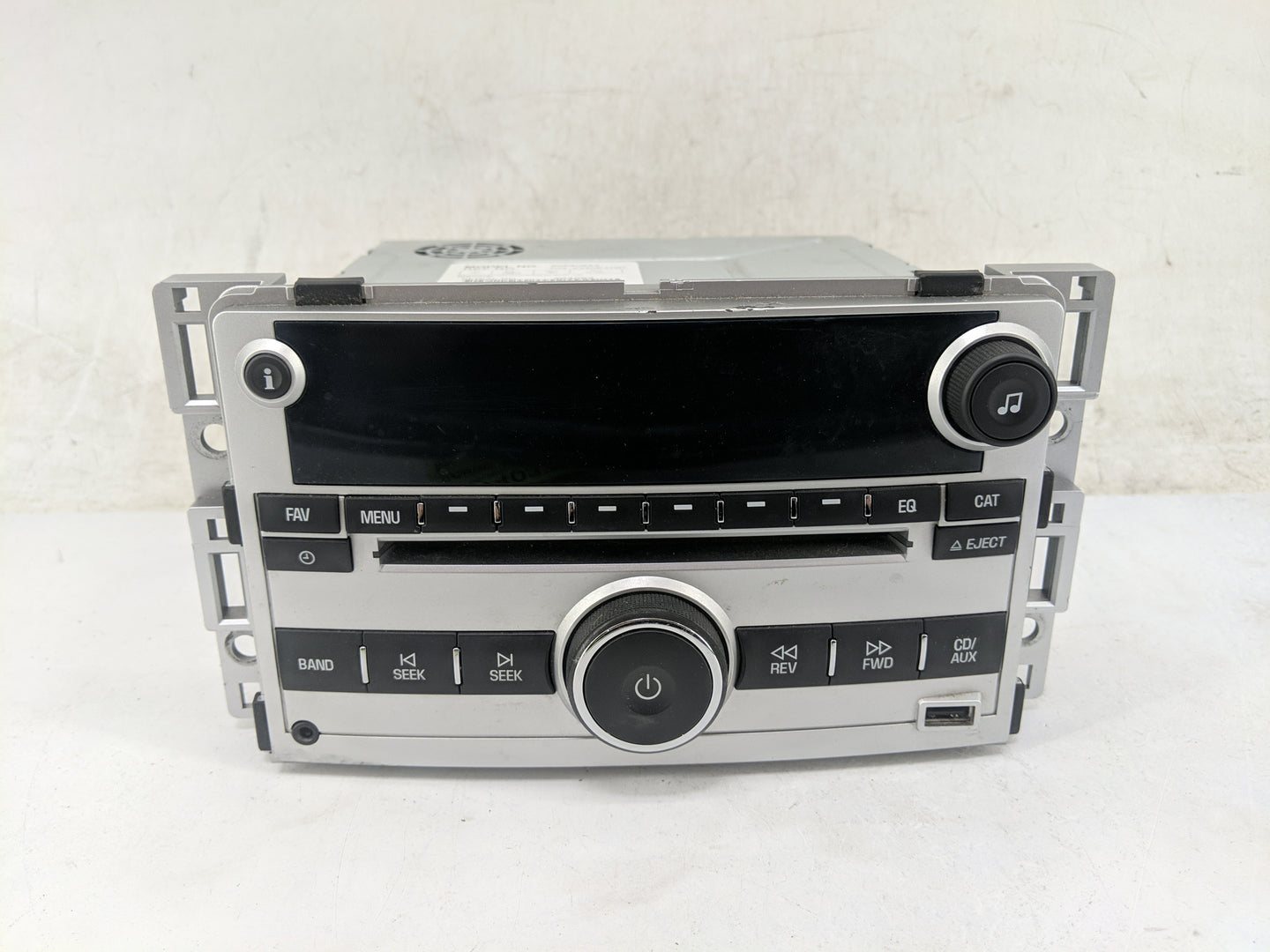 2009-2012 Chevrolet Malibu Radio AM FM Cd Player Receiver Replacement Fits Fits 2009 2010 2011 2012 OEM Used Auto Parts - Oe