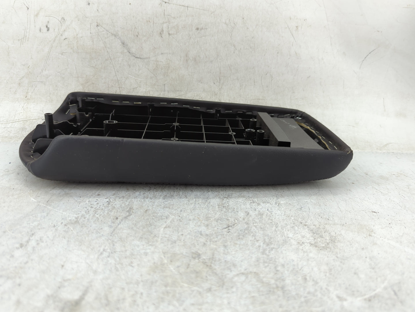 2015 Chevrolet Malibu Center Console Armrest Cover Lid Fits OEM Used Auto Parts - Oemusedautoparts1.com