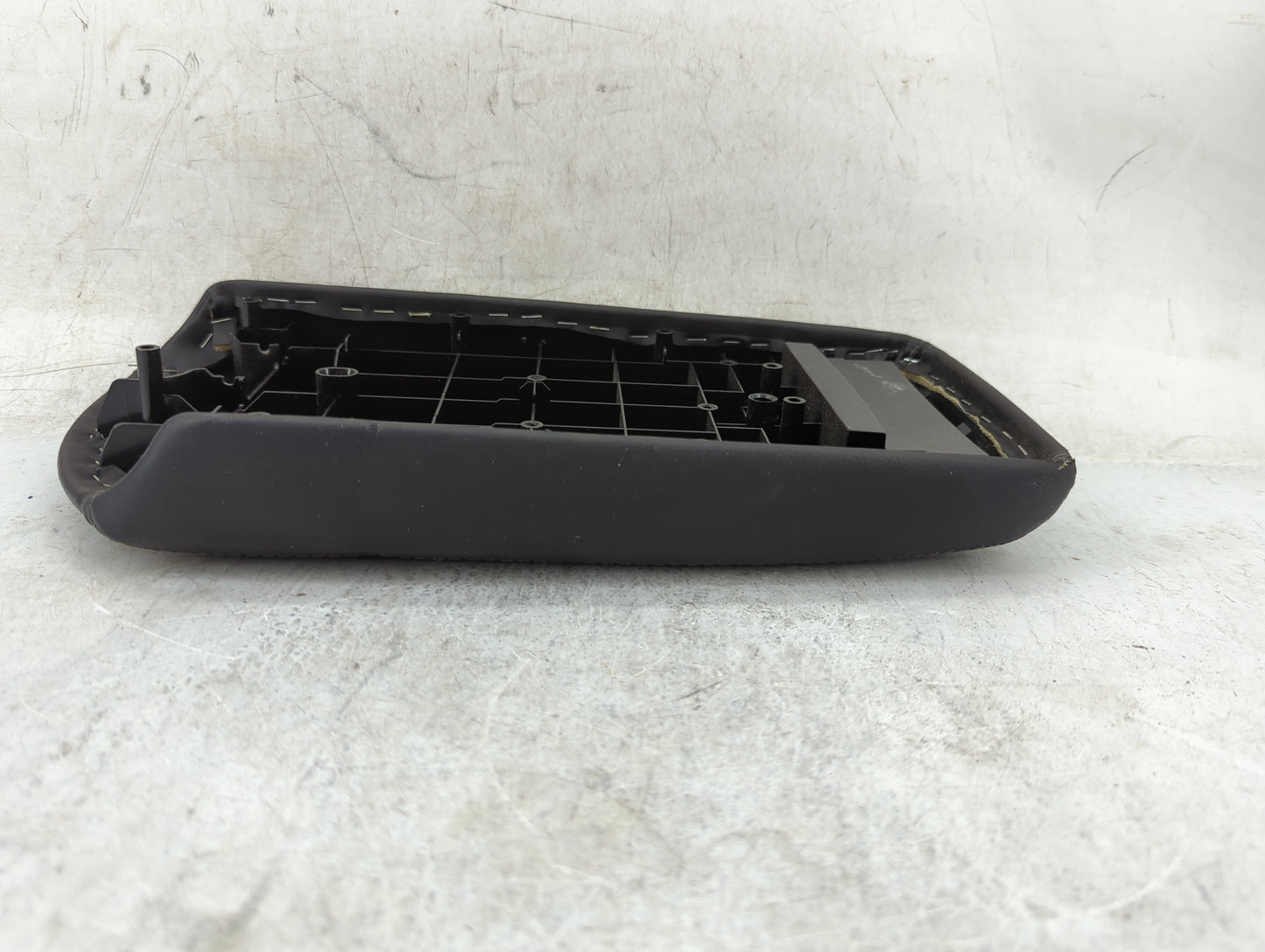2015 Chevrolet Malibu Center Console Armrest Cover Lid Fits OEM Used Auto Parts - Oemusedautoparts1.com