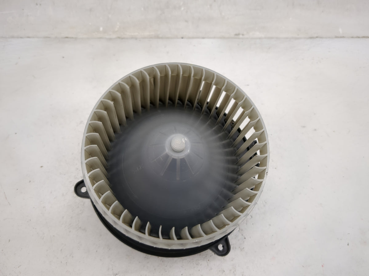 2016 Chevrolet Malibu Heater AC Blower Motor Fits Fits 2010 2011 2014 2015 2017 OEM Used Auto Parts - Oemusedautoparts1.com