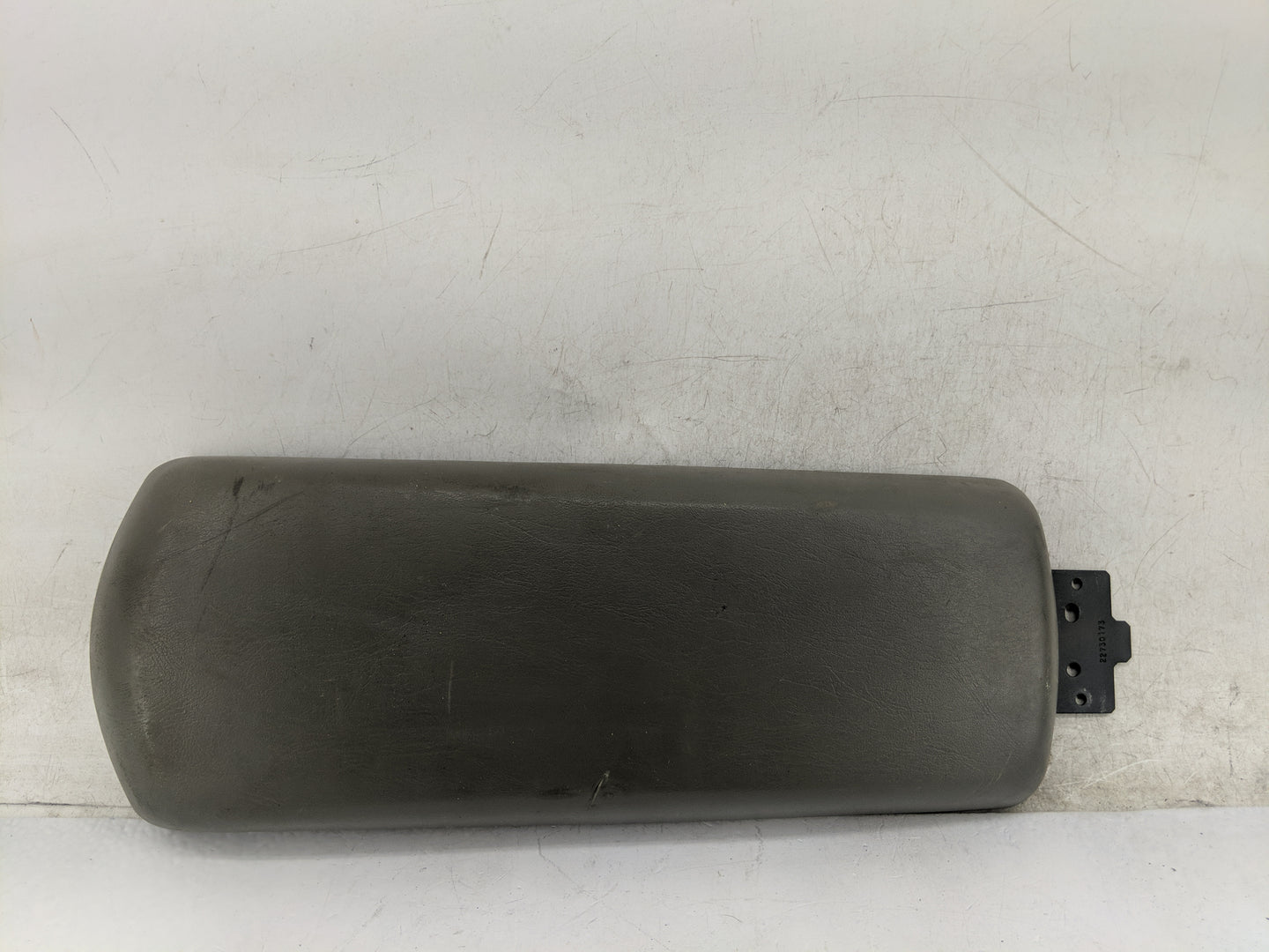 2008 Chevrolet Malibu Center Console Armrest Cover Lid Fits OEM Used Auto Parts - Oemusedautoparts1.com