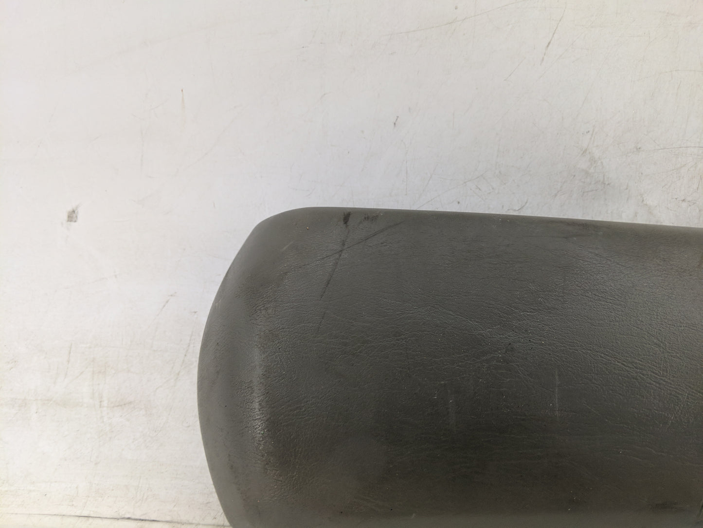 2008 Chevrolet Malibu Center Console Armrest Cover Lid Fits OEM Used Auto Parts - Oemusedautoparts1.com