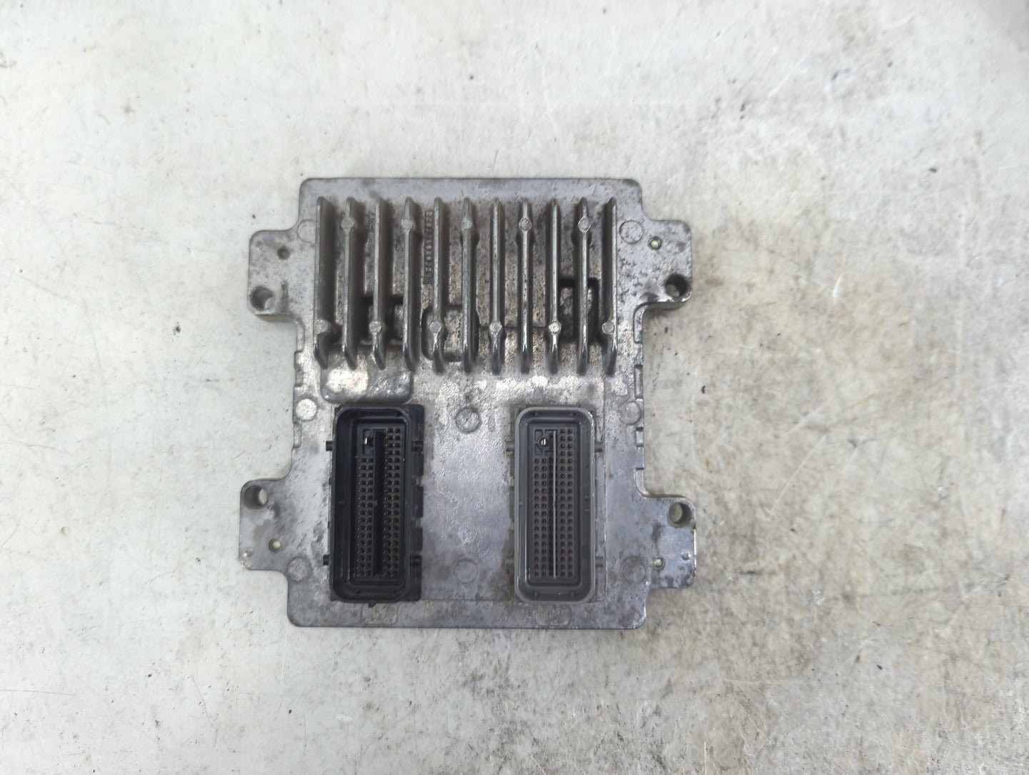 2007-2012 Chevrolet Malibu PCM Engine Control Computer ECU ECM PCU OEM Fits Fits 2007 2008 2009 2010 2011 2012 OEM Used Auto