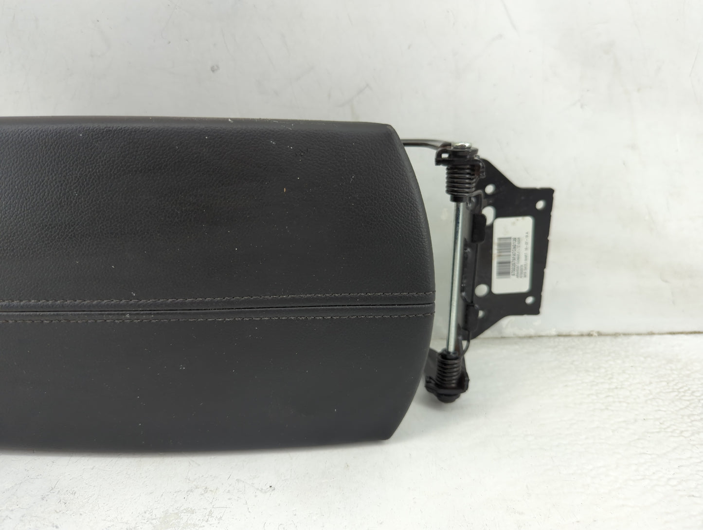 2016-2018 Chevrolet Malibu Center Console Armrest Cover Lid Fits Fits 2016 2017 2018 OEM Used Auto Parts - Oemusedautoparts1