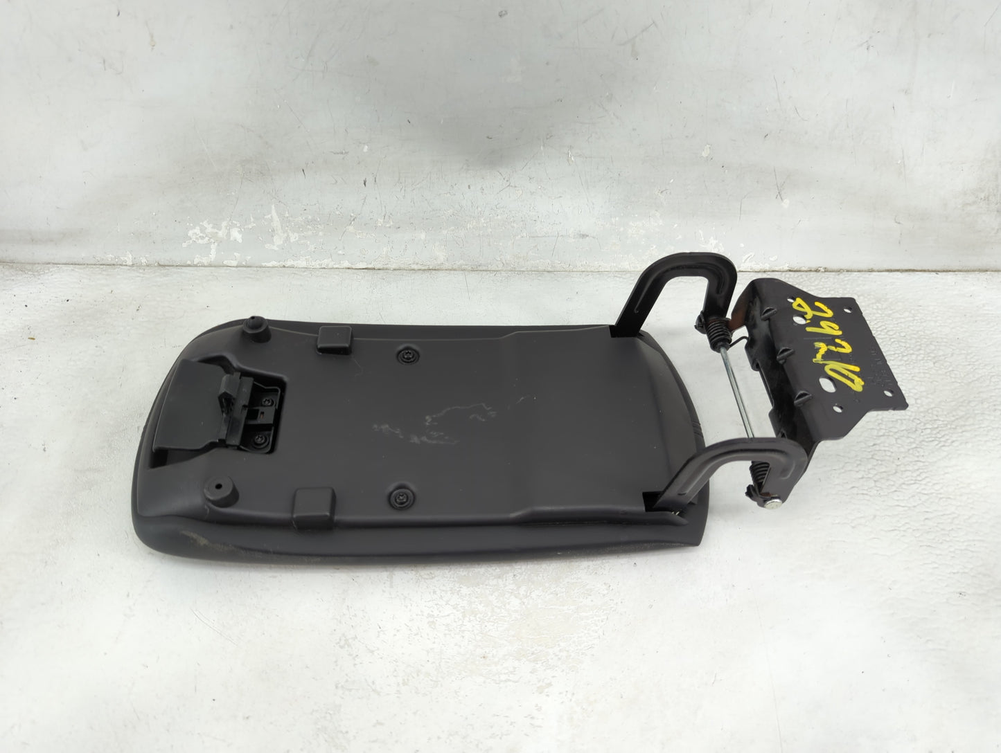 2016-2018 Chevrolet Malibu Center Console Armrest Cover Lid Fits Fits 2016 2017 2018 OEM Used Auto Parts - Oemusedautoparts1