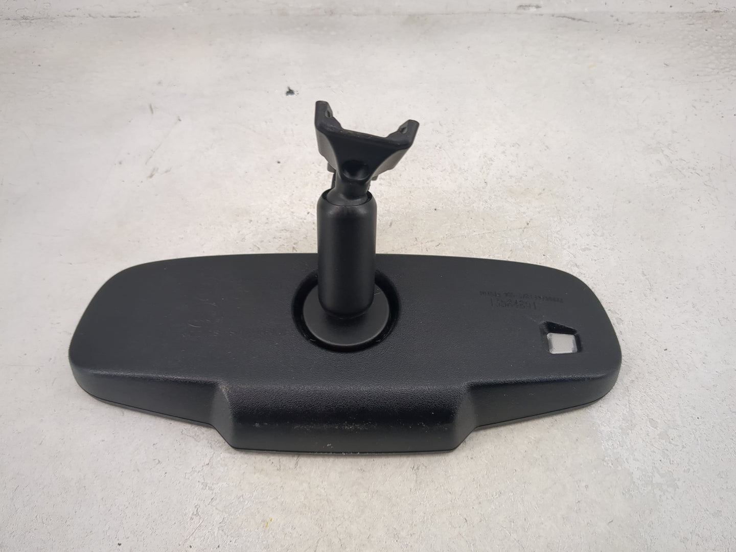 2013-2016 Chevrolet Malibu Interior Rear View Mirror Replacement OEM Fits OEM Used Auto Parts - Oemusedautoparts1.com