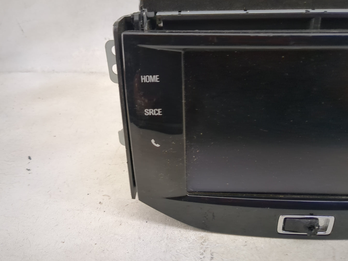 2013-2016 Chevrolet Malibu Information Display Screen 1213249 - Oemusedautoparts1.com