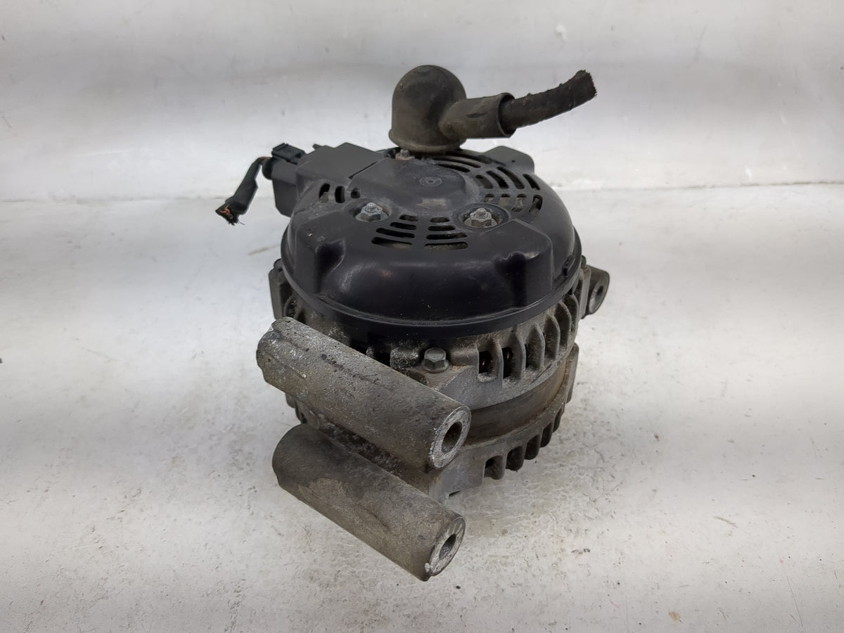 2013-2021 Chevrolet Malibu Alternator Replacement Generator Charging Assembly Engine OEM Fits OEM Used Auto Parts - Oemuseda