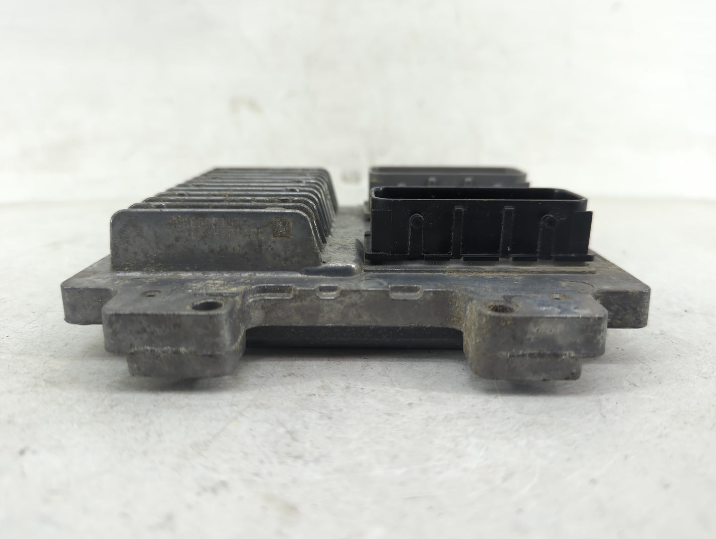 2007-2012 Chevrolet Malibu PCM Engine Control Computer ECU ECM PCU OEM Fits Fits 2007 2008 2009 2010 2011 2012 OEM Used Auto