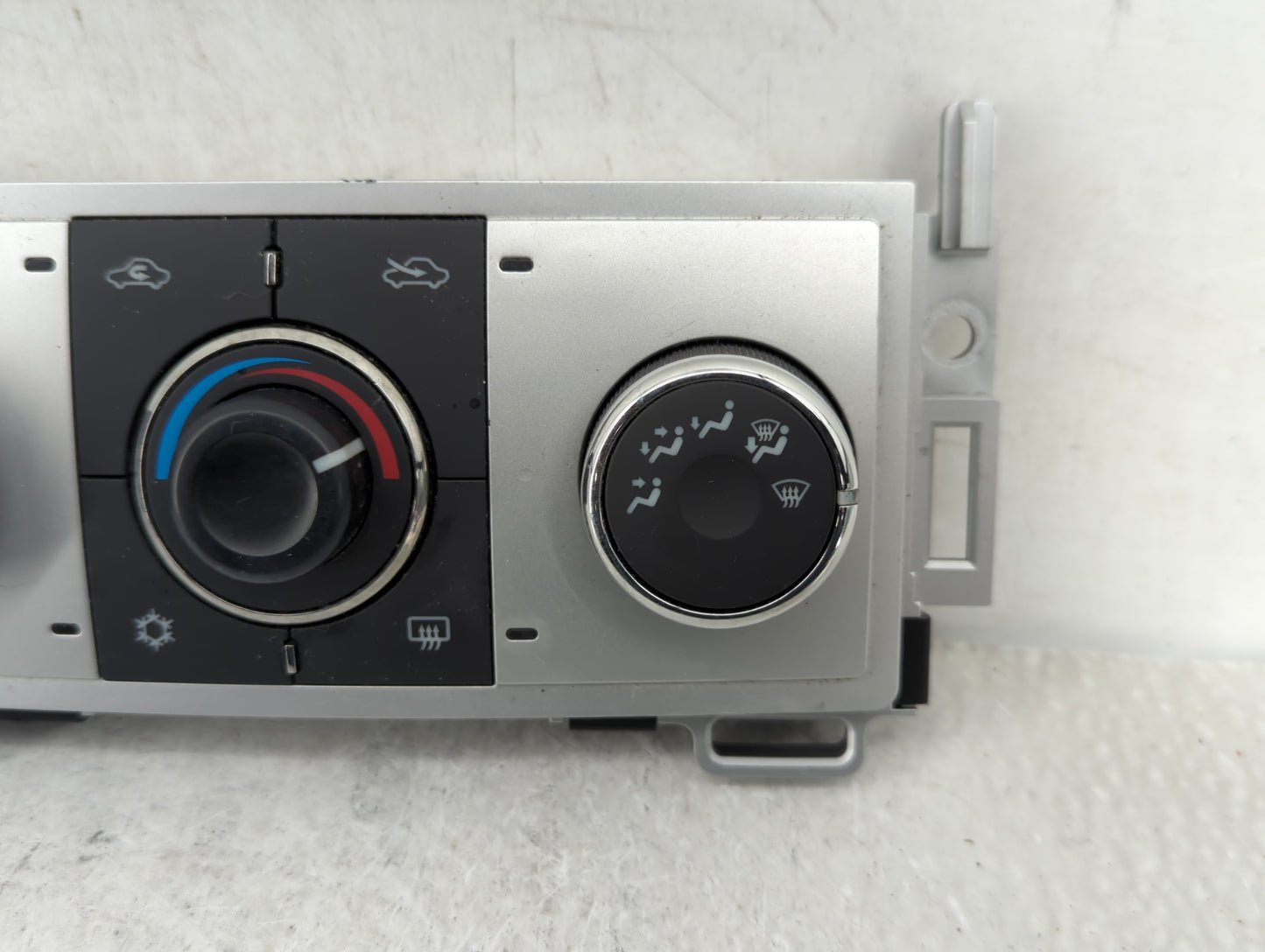 2008-2012 Chevrolet Malibu Climate Control Module Temperature AC/Heater Replacement Fits Fits 2008 2009 2010 2011 2012 OEM U
