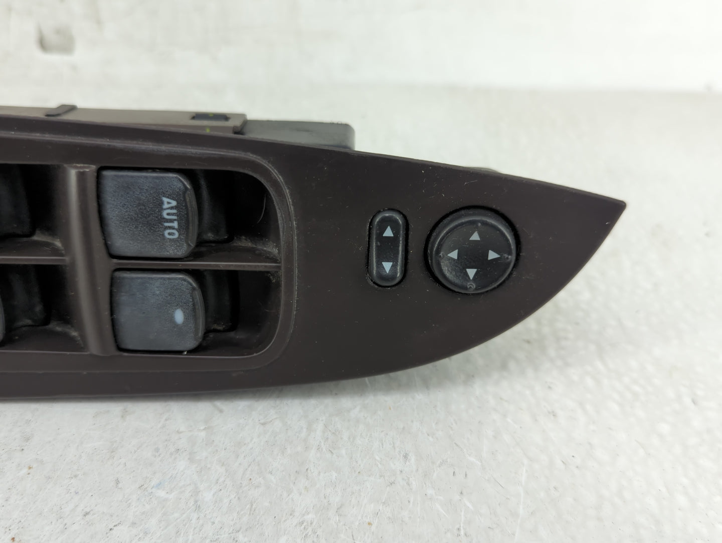 2010-2011 Chevrolet Malibu Master Power Window Switch Replacement Driver Side Left Fits Fits 2010 2011 OEM Used Auto Parts -