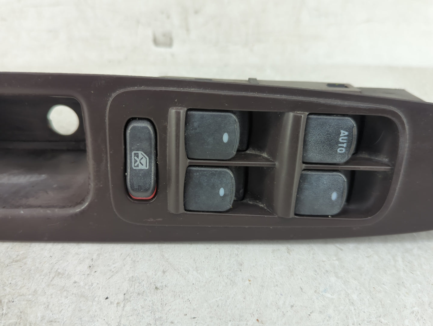 2010-2011 Chevrolet Malibu Master Power Window Switch Replacement Driver Side Left Fits Fits 2010 2011 OEM Used Auto Parts -