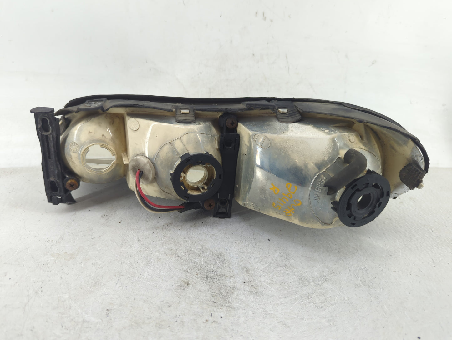 1997-2005 Chevrolet Malibu Passenger Right Oem Head Light Headlight Lamp - Oemusedautoparts1.com