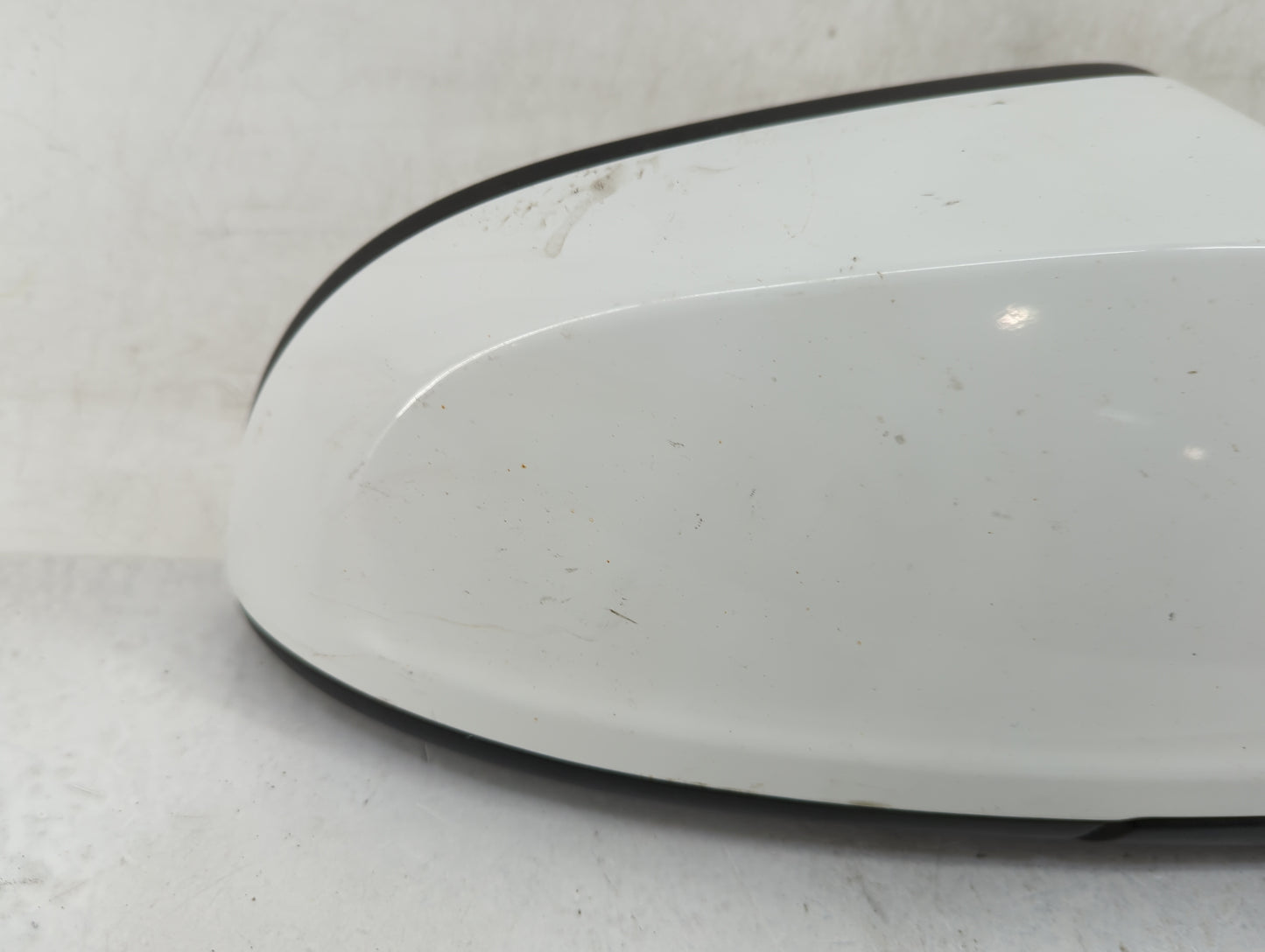 2008-2012 Chevrolet Malibu Passenger Side View Mirror - Right Door Mirror OEM Used - Oemusedautoparts1.com