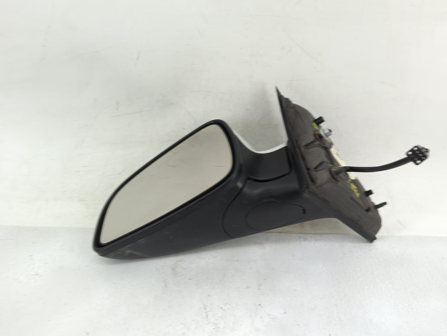 2008-2012 Chevrolet Malibu Driver Side View Mirror - Left Door Mirror OEM Used - Oemusedautoparts1.com