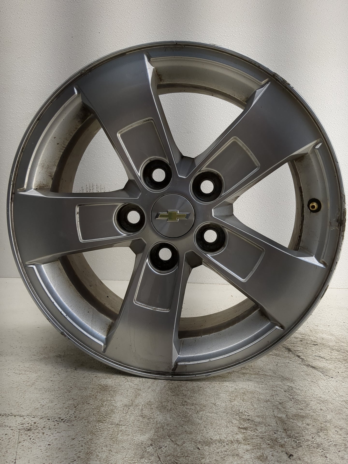 2013-2016 Chevrolet Malibu Oem Wheel Rim - Oemusedautoparts1.com