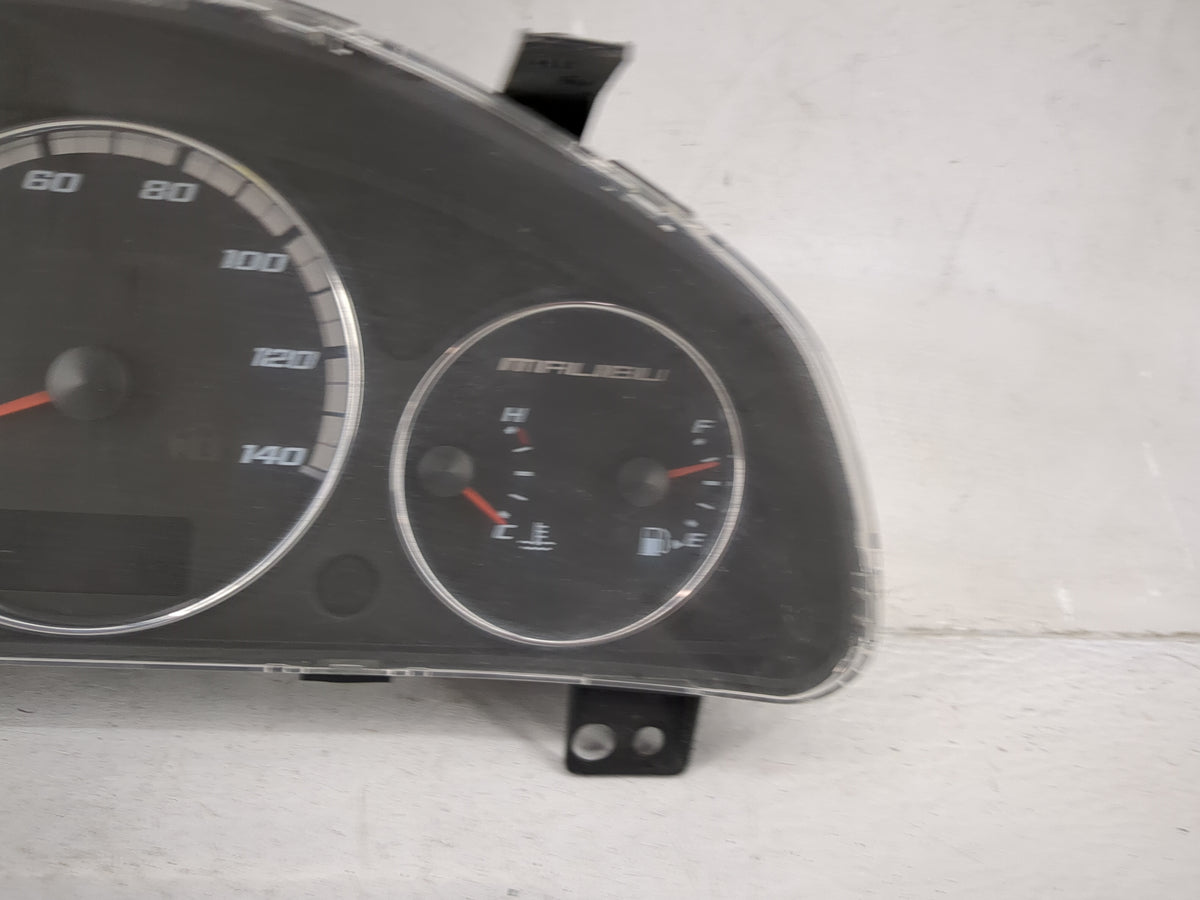 2004-2005 Chevrolet Malibu Instrument Cluster Speedometer Gauges Miles:198K Fits Fits 2004 2005 OEM Used Auto Parts - Oemuse
