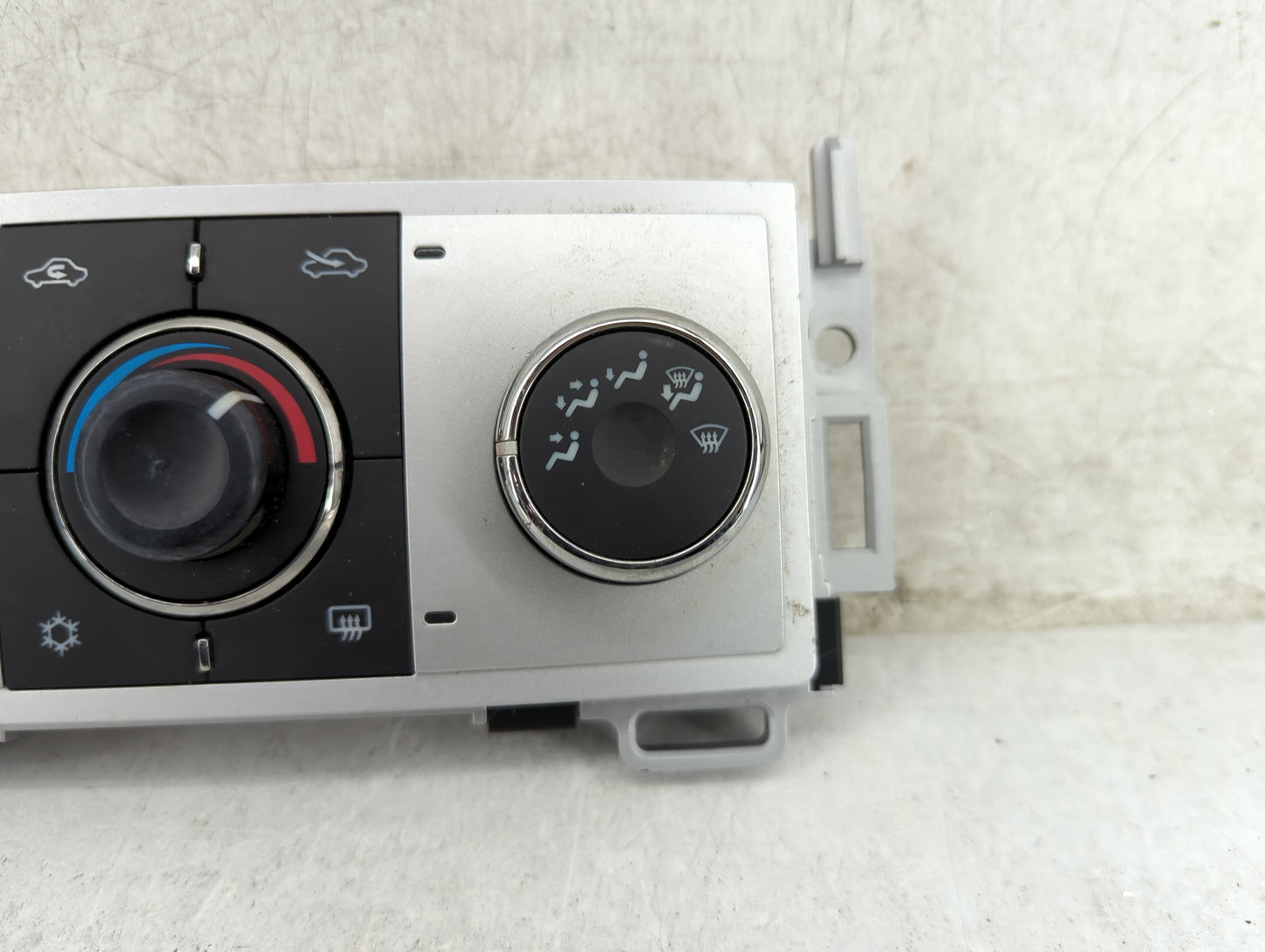 2008-2012 Chevrolet Malibu Climate Control Module Temperature AC/Heater Replacement Fits Fits 2008 2009 2010 2011 2012 OEM U