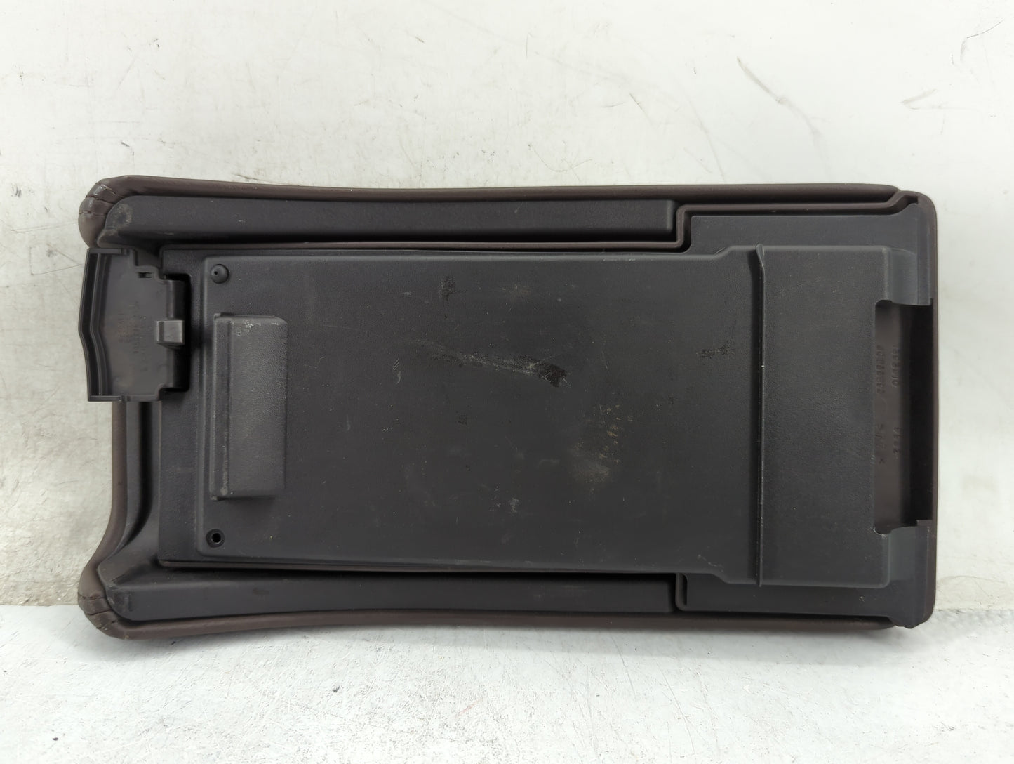 2008-2012 Chevrolet Malibu Center Console Armrest Cover Lid Fits Fits 2008 2009 2010 2011 2012 OEM Used Auto Parts - Oemused