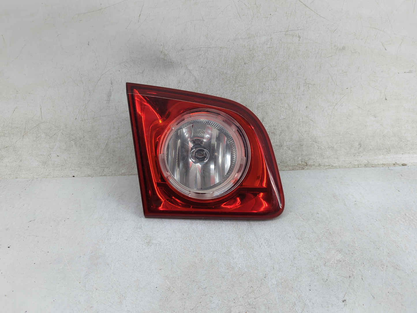 2008-2012 Chevrolet Malibu Driver Left Side Deck Lid Mounted Tail Light 1295315 - Oemusedautoparts1.com