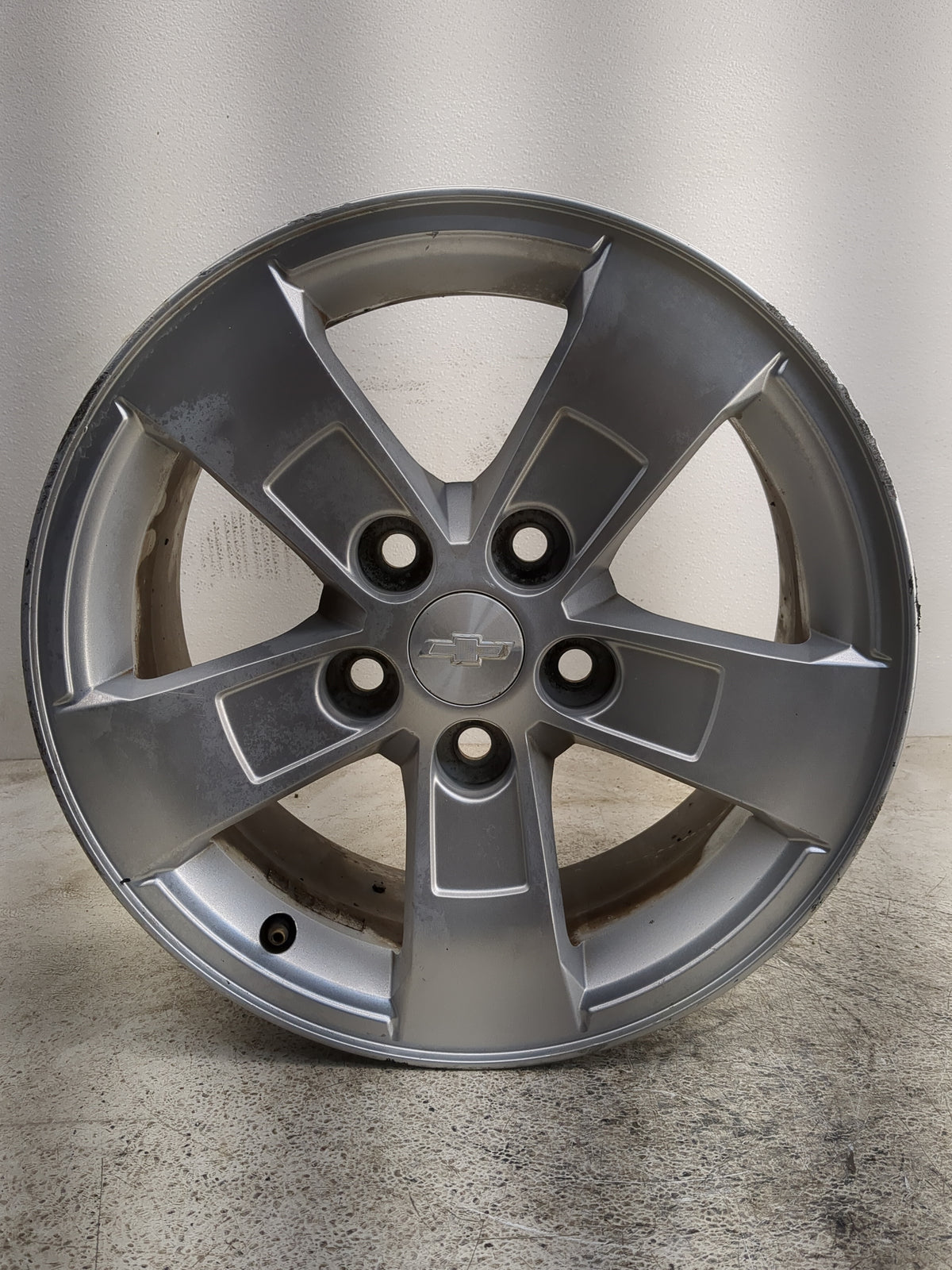 2013-2016 Chevrolet Malibu Oem Wheel Rim 1317366 - Oemusedautoparts1.com