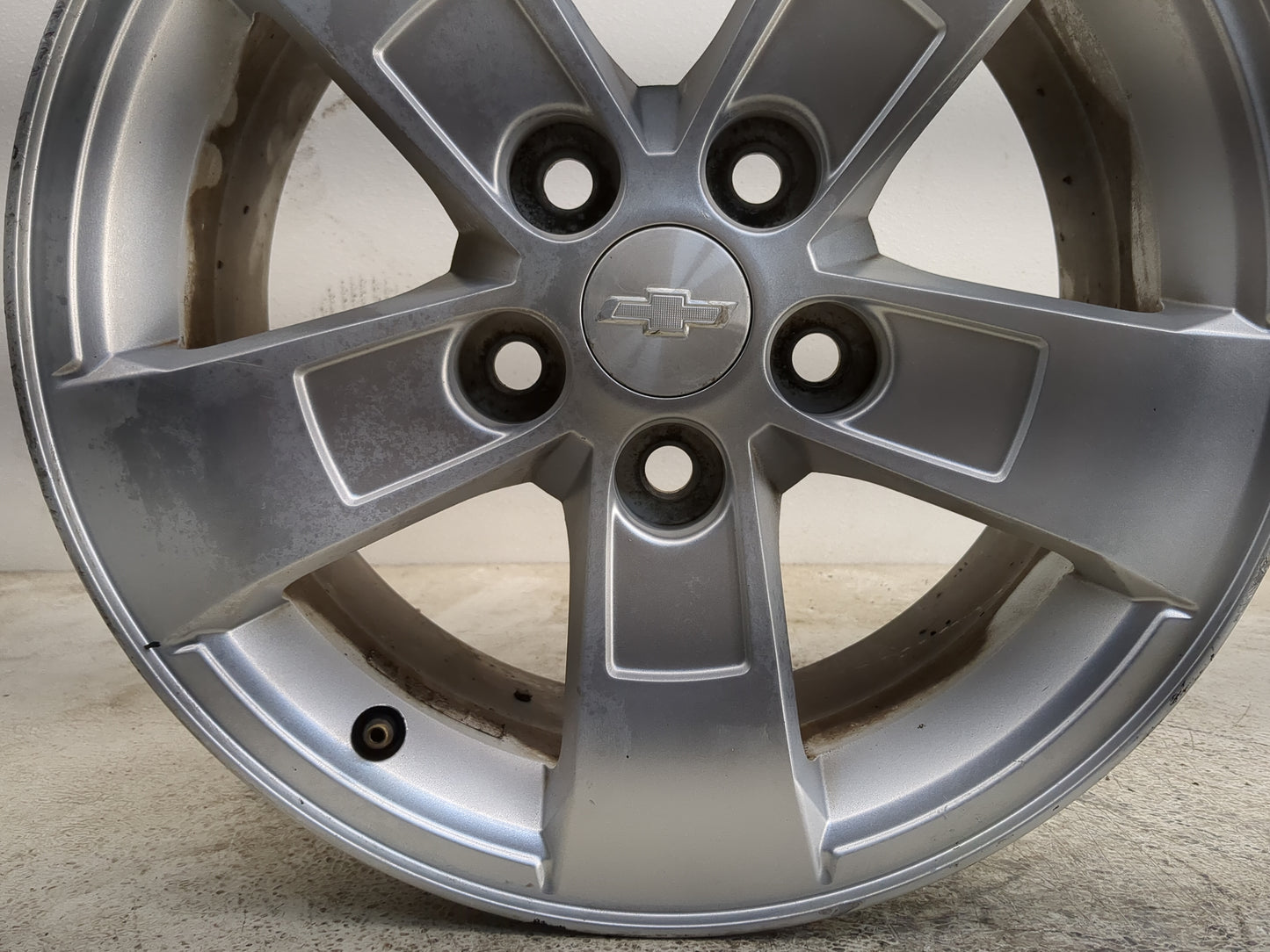 2013-2016 Chevrolet Malibu Oem Wheel Rim 1317366 - Oemusedautoparts1.com