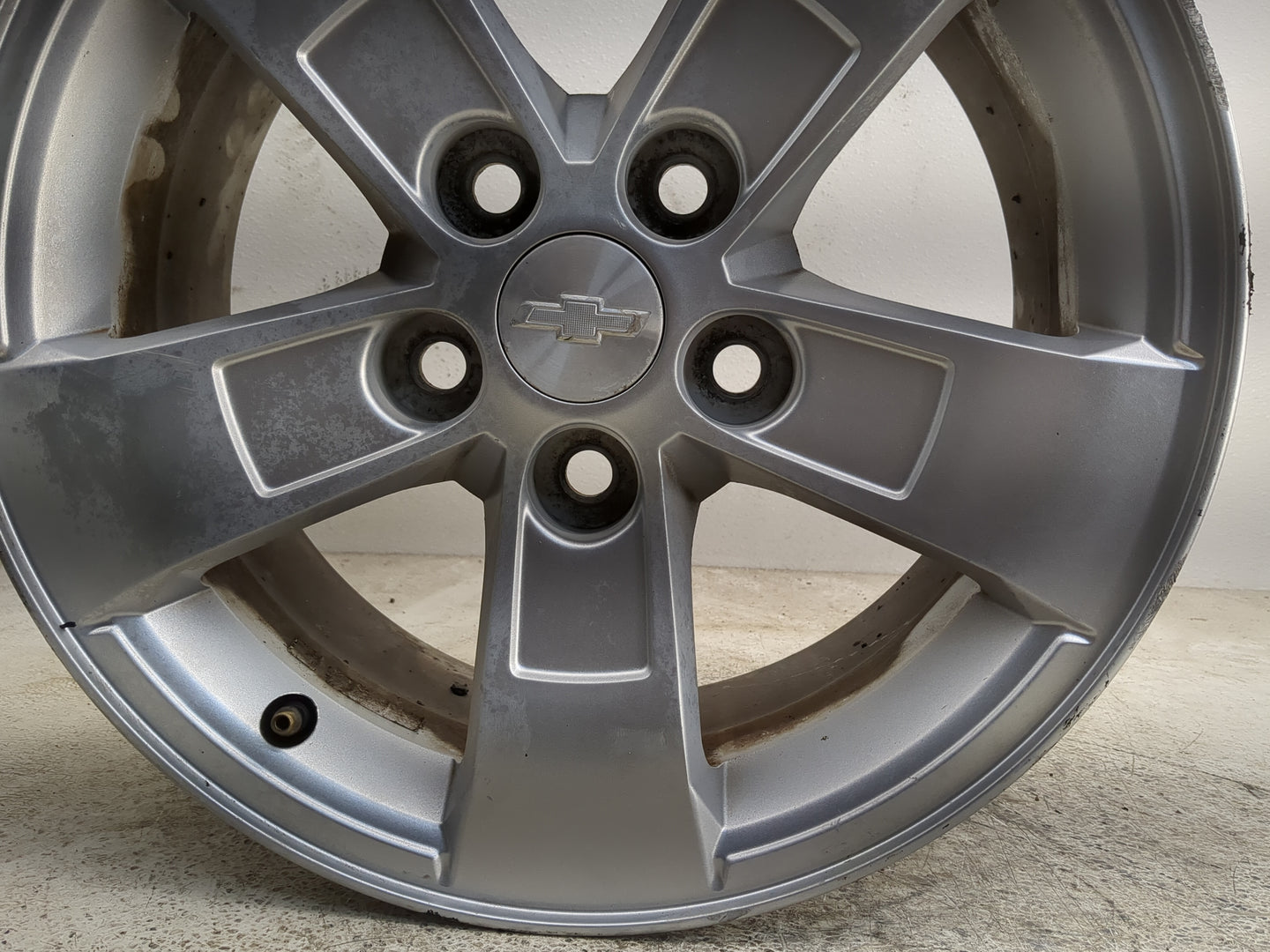2013-2016 Chevrolet Malibu Oem Wheel Rim 1317366 - Oemusedautoparts1.com