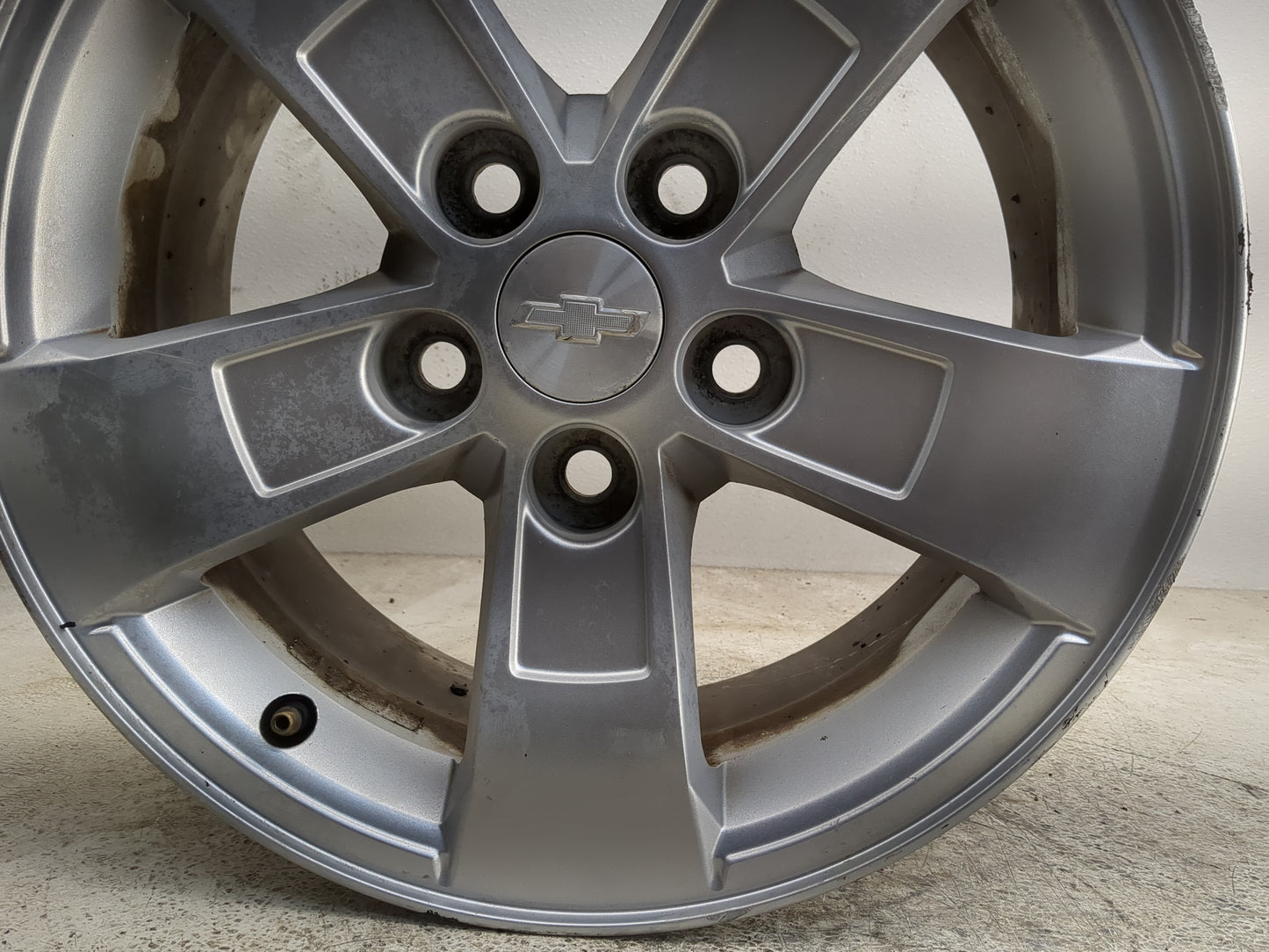 2013-2016 Chevrolet Malibu Oem Wheel Rim 1317366 - Oemusedautoparts1.com
