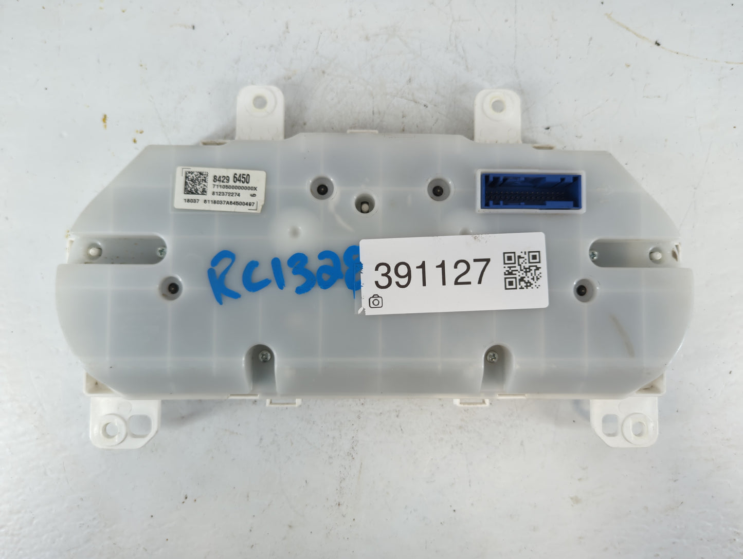 2017-2018 Chevrolet Malibu Instrument Cluster Speedometer Gauges P/N:84296450 Fits Fits 2017 2018 OEM Used Auto Parts - Oemu