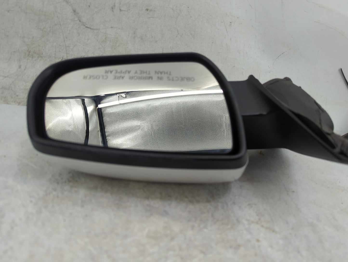 2013 Chevrolet Malibu Passenger Side View Mirror - Right Door Mirror OEM Used - Oemusedautoparts1.com