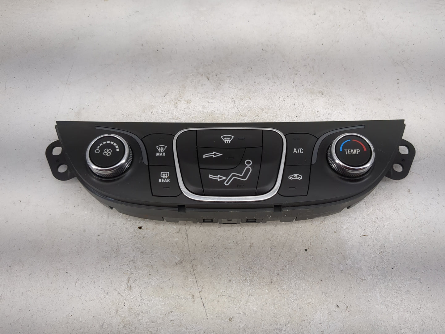 2016-2017 Chevrolet Malibu Climate Control Module Temperature AC/Heater Replacement Fits Fits 2016 2017 OEM Used Auto Parts 