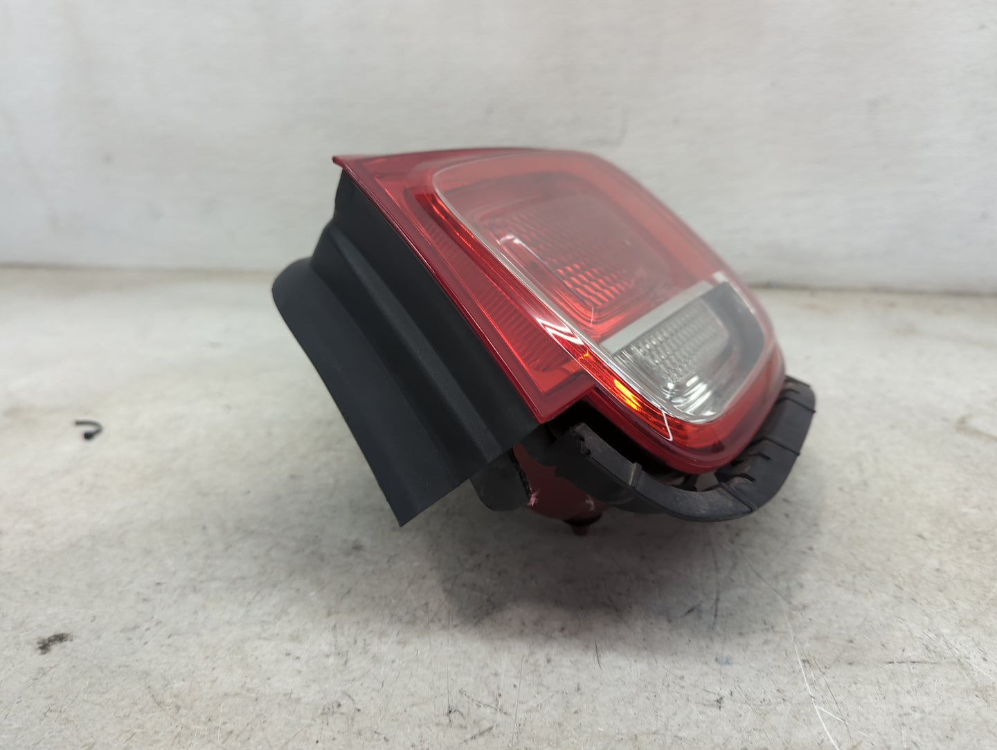 2013-2016 Chevrolet Malibu Tail Light Assembly Passenger Right OEM Fits Fits 2013 2014 2015 2016 OEM Used Auto Parts - Oemus