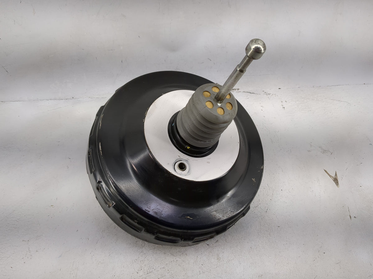 2013-2016 Chevrolet Malibu Power Brake Booster Oem 5026746 - Oemusedautoparts1.com