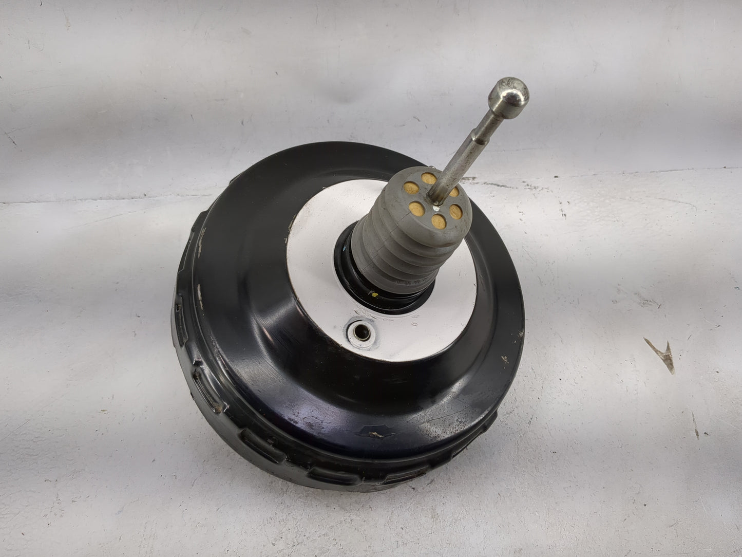 2013-2016 Chevrolet Malibu Power Brake Booster Oem 5026746 - Oemusedautoparts1.com