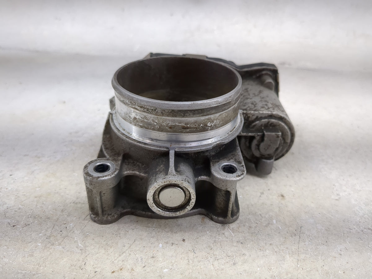 2013-2014 Chevrolet Malibu Throttle Body Fits Fits 2012 2013 2014 2015 OEM Used Auto Parts - Oemusedautoparts1.com