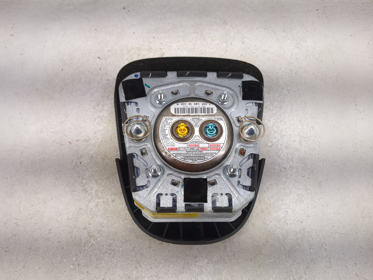 2013-2016 Chevrolet Malibu Air Bag Driver Left Steering Wheel Mounted 5027929 - Oemusedautoparts1.com