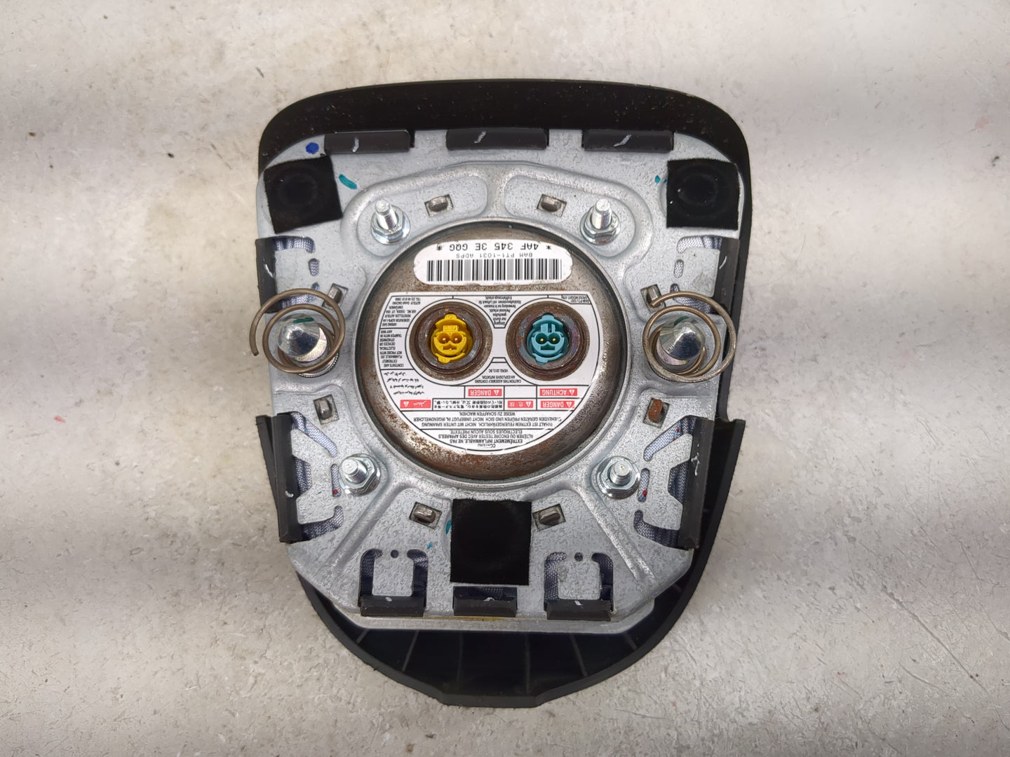 2013-2016 Chevrolet Malibu Air Bag Driver Left Steering Wheel Mounted 5027929 - Oemusedautoparts1.com