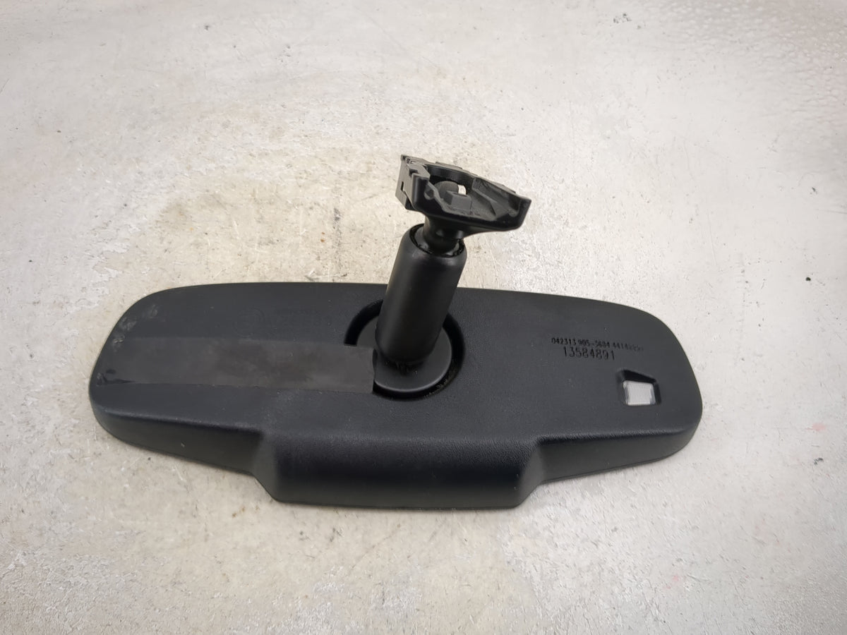 2013 Chevrolet Malibu Interior Rear View Mirror Replacement OEM Fits OEM Used Auto Parts - Oemusedautoparts1.com