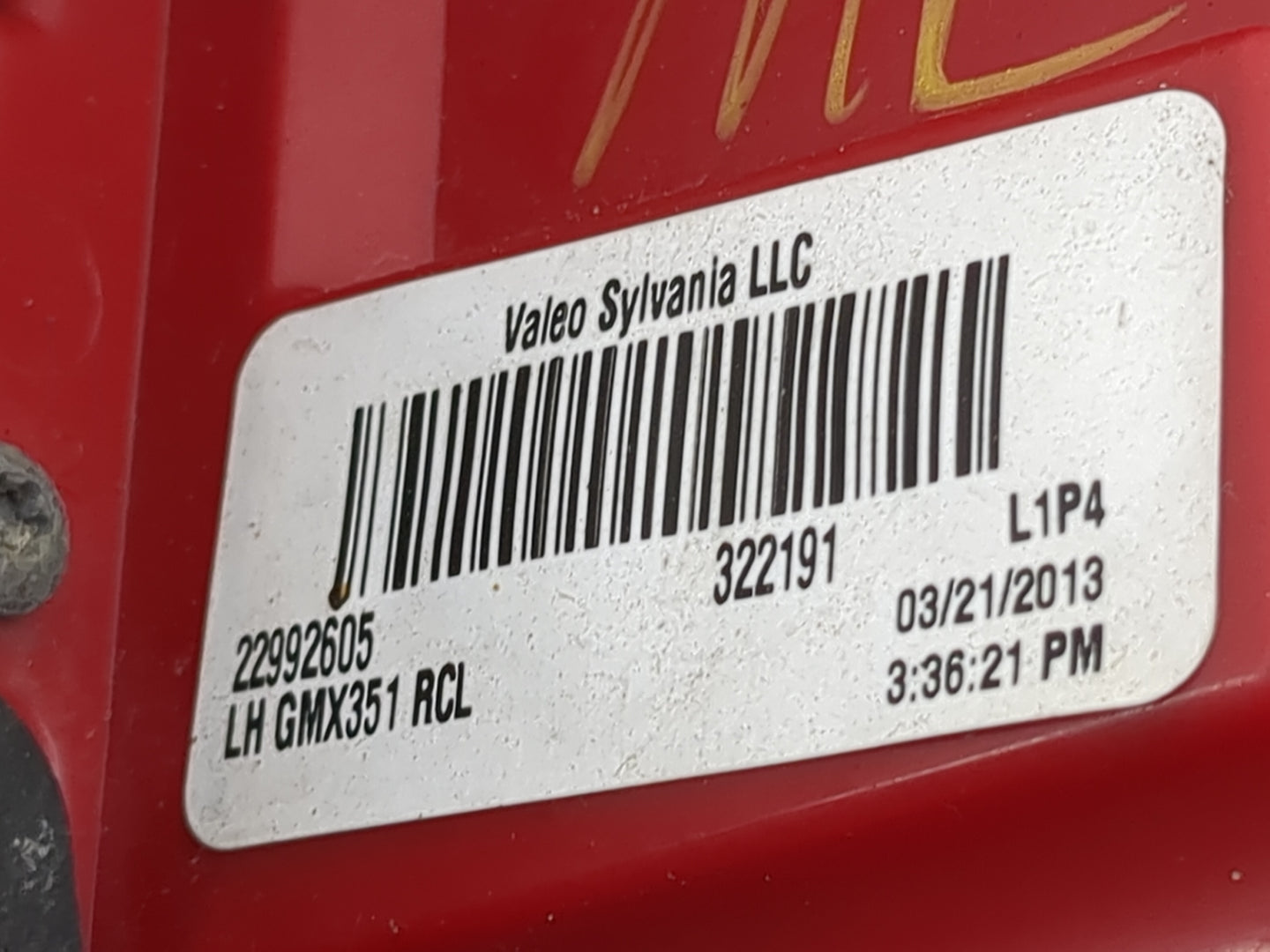 2013-2016 Chevrolet Malibu Tail Light Assembly Driver Left OEM Fits Fits 2013 2014 2015 2016 OEM Used Auto Parts - Oemusedau