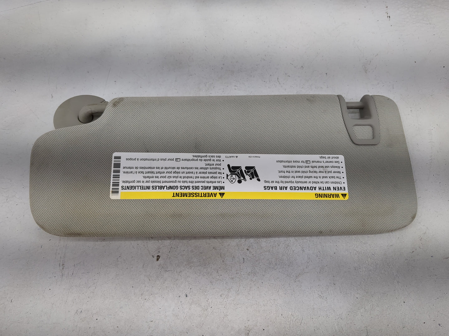 2013-2016 Chevrolet Malibu Sun Visor Shade Replacement Passenger Right Mirror Fits Fits 2013 2014 2015 2016 OEM Used Auto Pa