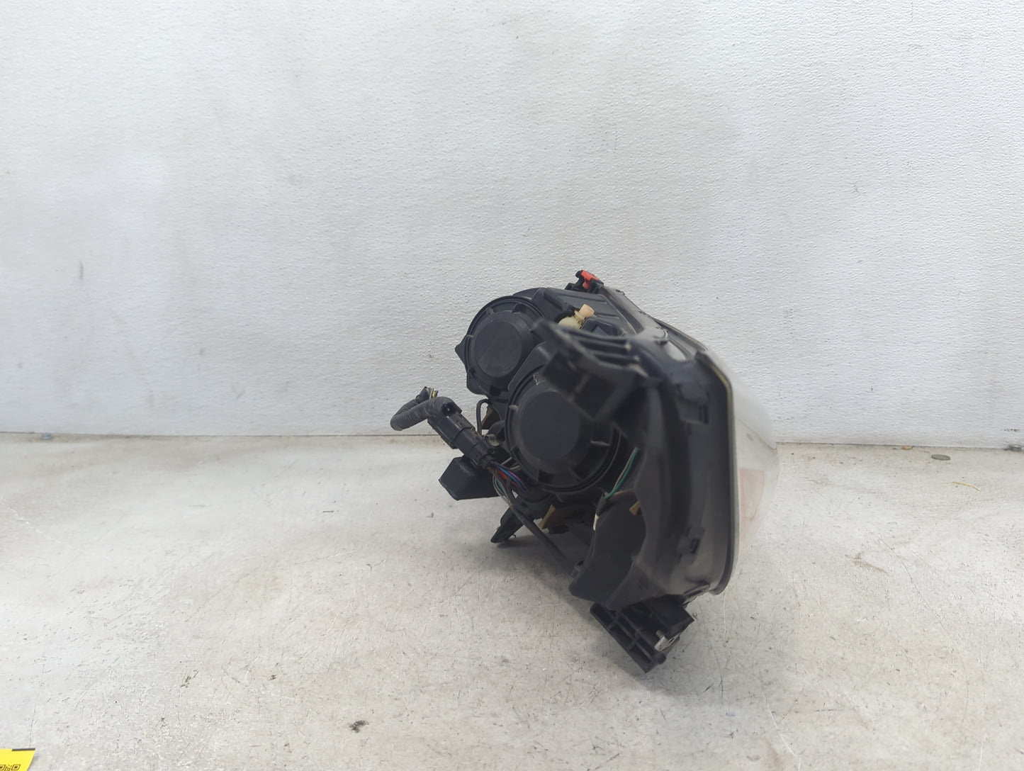 2013-2016 Chevrolet Malibu Driver Left Oem Head Light Headlight Lamp 5028144 - Oemusedautoparts1.com