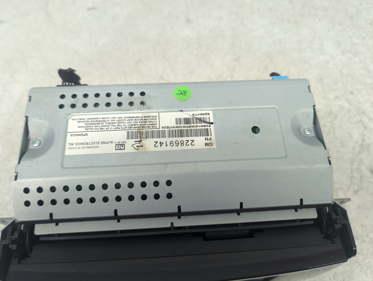 2013-2016 Chevrolet Malibu Information Display Screen 5028203 - Oemusedautoparts1.com
