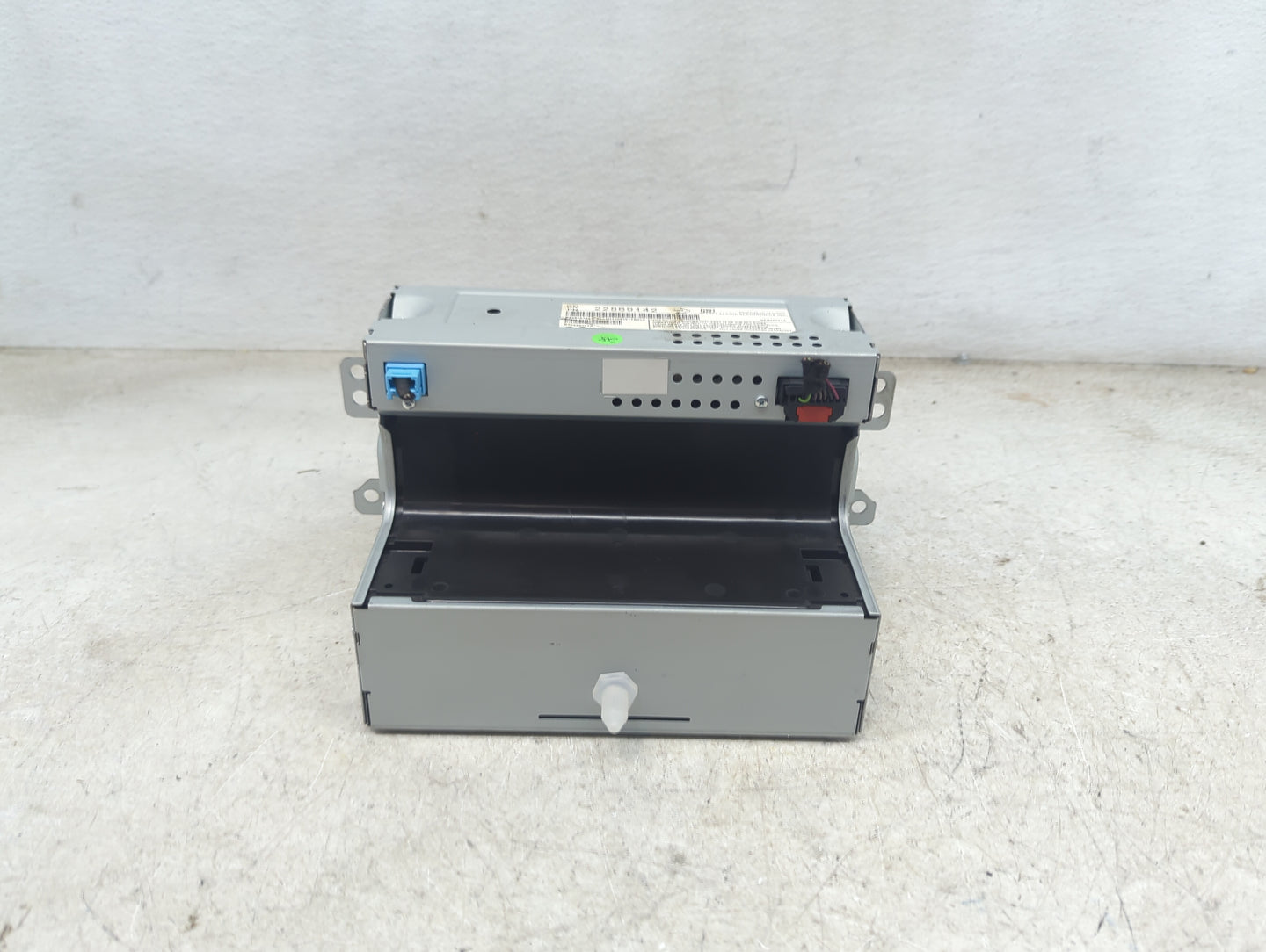 2013-2016 Chevrolet Malibu Information Display Screen 5028203 - Oemusedautoparts1.com