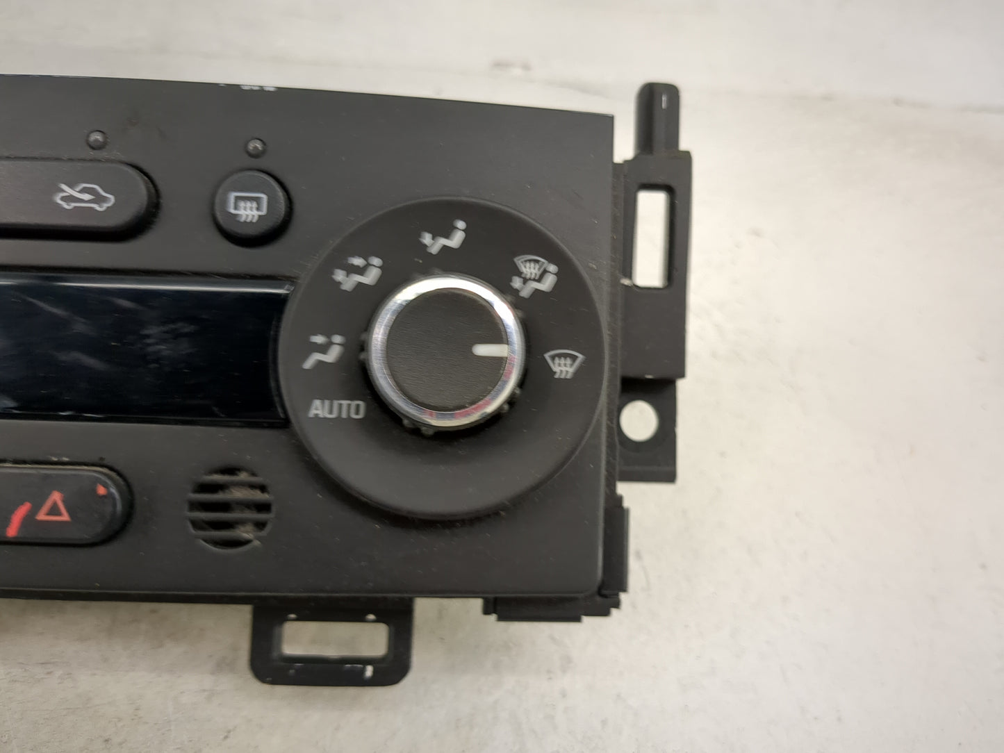 2004-2008 Chevrolet Malibu Climate Control Module Temperature AC/Heater Replacement Fits Fits 2004 2005 2006 2007 2008 OEM U