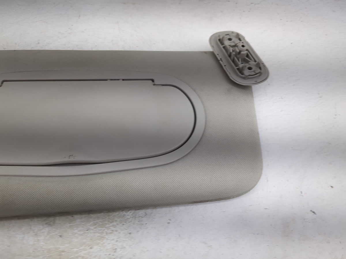 2006-2008 Chevrolet Malibu Sun Visor Shade Replacement Passenger Right Mirror Fits Fits 2005 2006 2007 2008 2009 2010 OEM Us