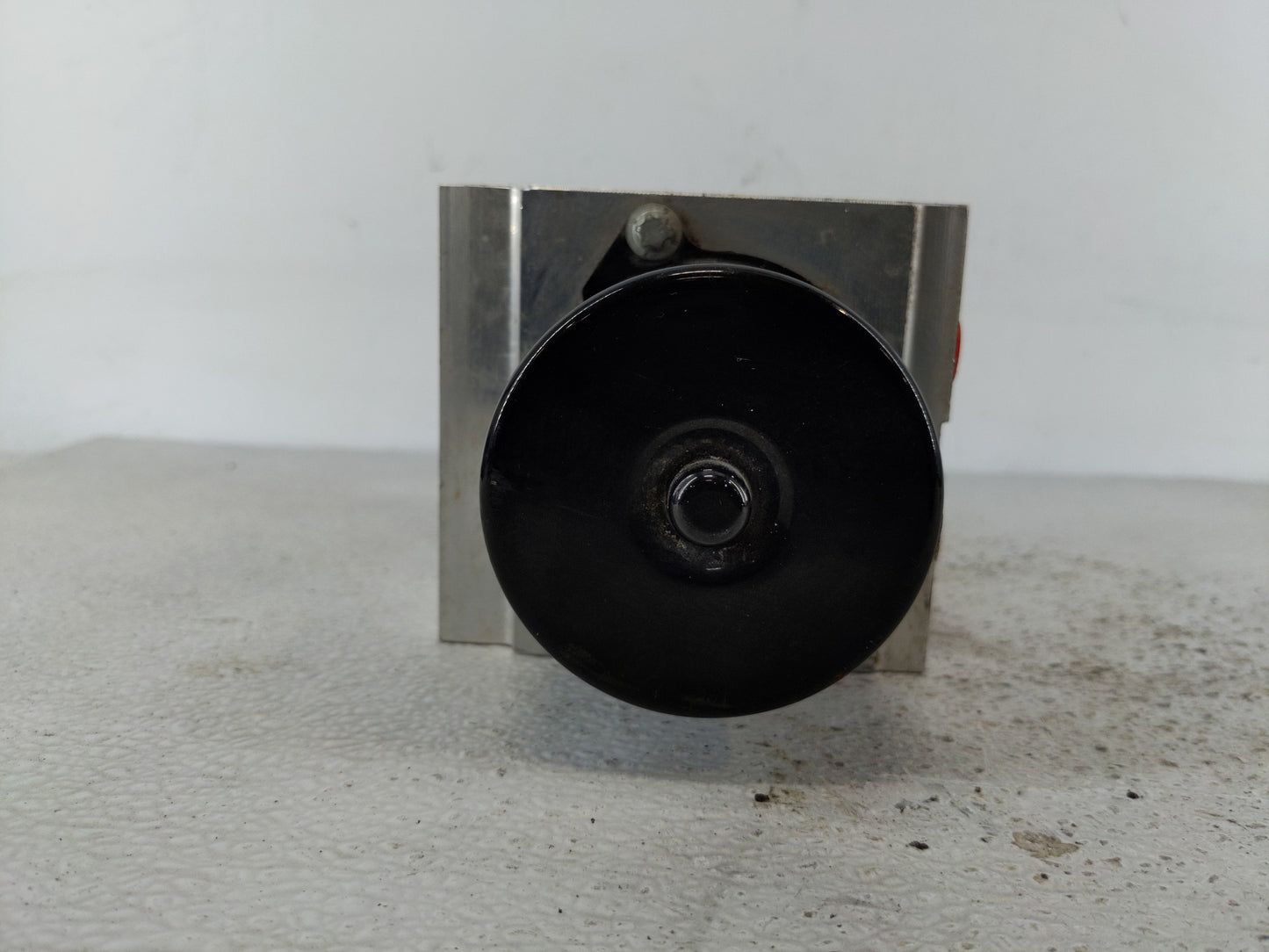 2011 Chevrolet Malibu ABS Pump Control Module Replacement Fits OEM Used Auto Parts - Oemusedautoparts1.com