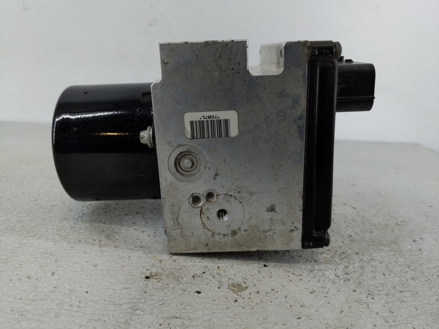 2011 Chevrolet Malibu ABS Pump Control Module Replacement Fits OEM Used Auto Parts - Oemusedautoparts1.com