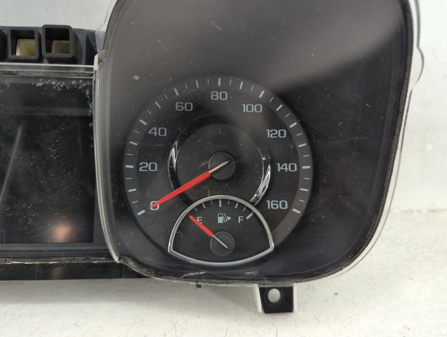 2014-2016 Chevrolet Malibu Instrument Cluster Speedometer Gauges Fits Fits 2014 2015 2016 OEM Used Auto Parts - Oemusedautop
